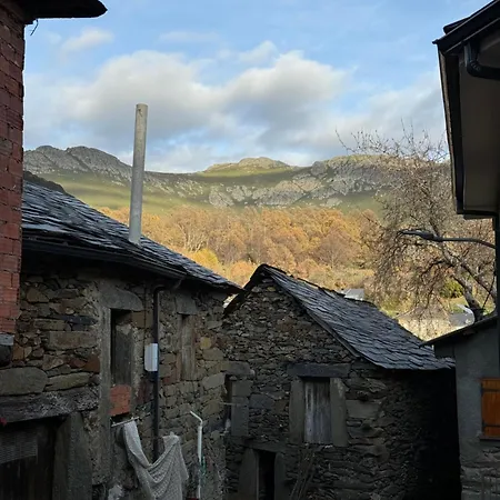 Nika * San Ciprián